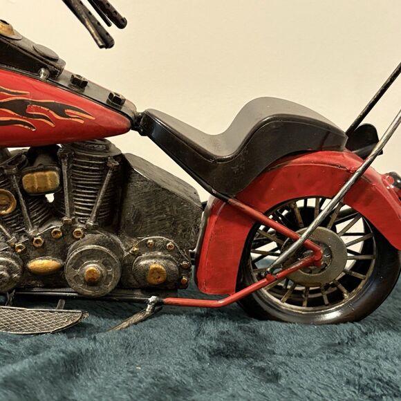 Vintage Retro Style Tin Metal Model Red Chopper Motorcycle Decor - Picture 3 of 14